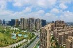 深圳大型土拍冷热不均：前海商地流拍，宅地10房企举牌百轮成交