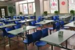 北京餐饮防控又升级：控制就餐人数确保间距1米以上 停止群体性聚餐