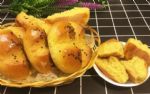 玉米面也能做开花馒头，松软香甜，比面包还好吃，看完就能会