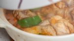 鸡腿肉还可以这样做，既可拌米饭，也能配意面，孩子超爱吃