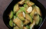 大蒜烧丝瓜，营养美味鲜香，口感软嫩超入味，便当家常菜做法简单
